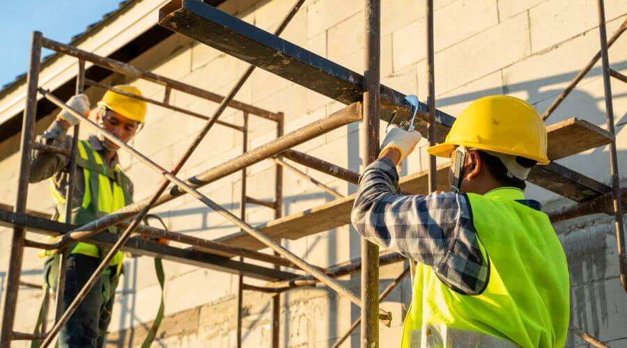 Expert new roof installation services in Battle Ground, IN
